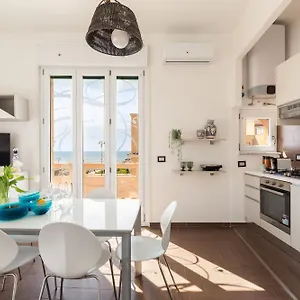  Apartment Beach Apartment Italien